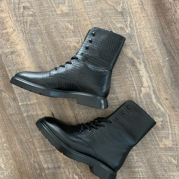 Stuart weitzman McKenzee combat boot 8 - Picture 6 of 7